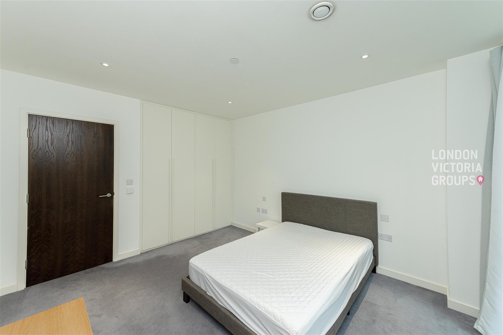 Skyline Apartments, Devan Grove, London